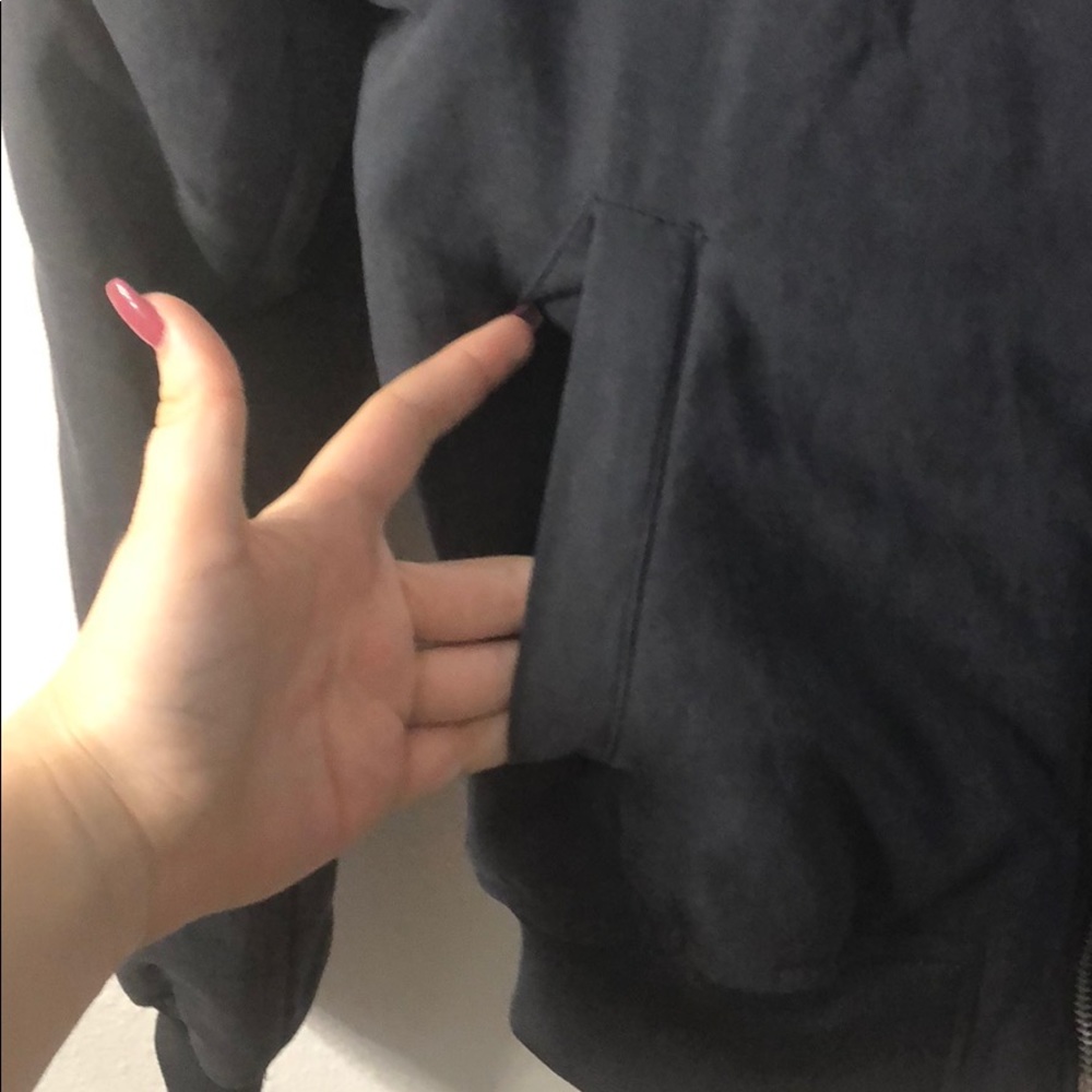 Grey black jacket - Picture 3 of 3